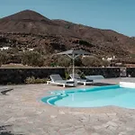 Mythique Pool Villa