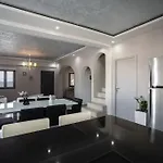 Mythique Pool Villa *