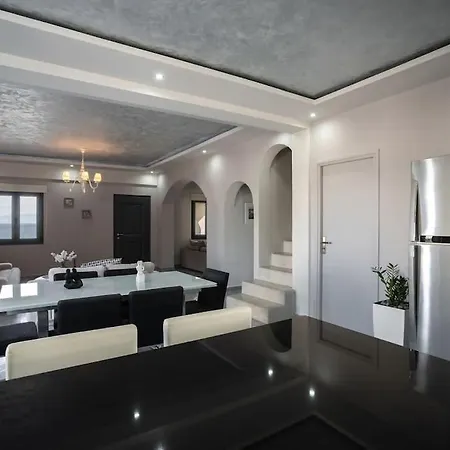 Mythique Pool Villa *
